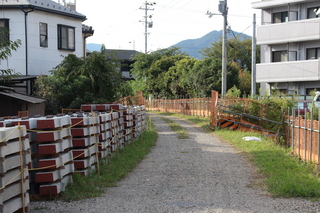kabe15092004~.JPG